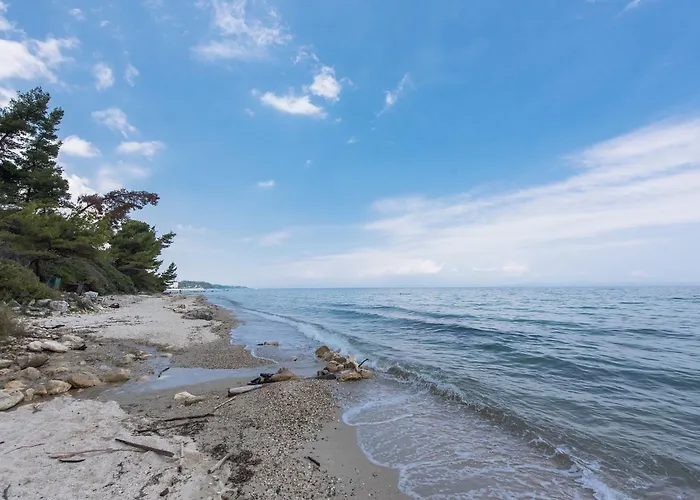 Pines By The Sea By Luxlikehome Holiday home