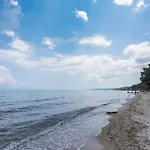 Pines By The Sea By Luxlikehome *